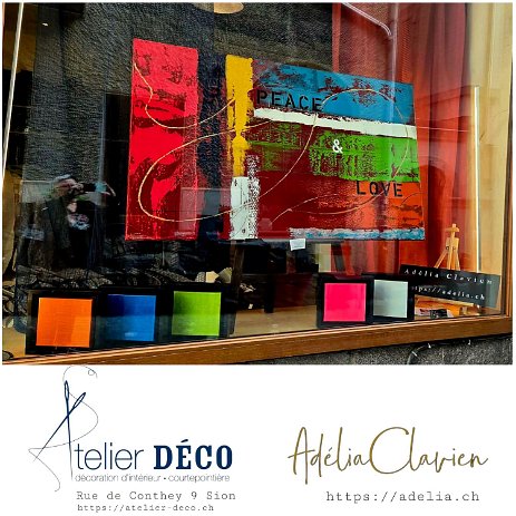 AtelierDeco SION - Vitrine d'exposition chez Atelier Déco, rue de Conthey.